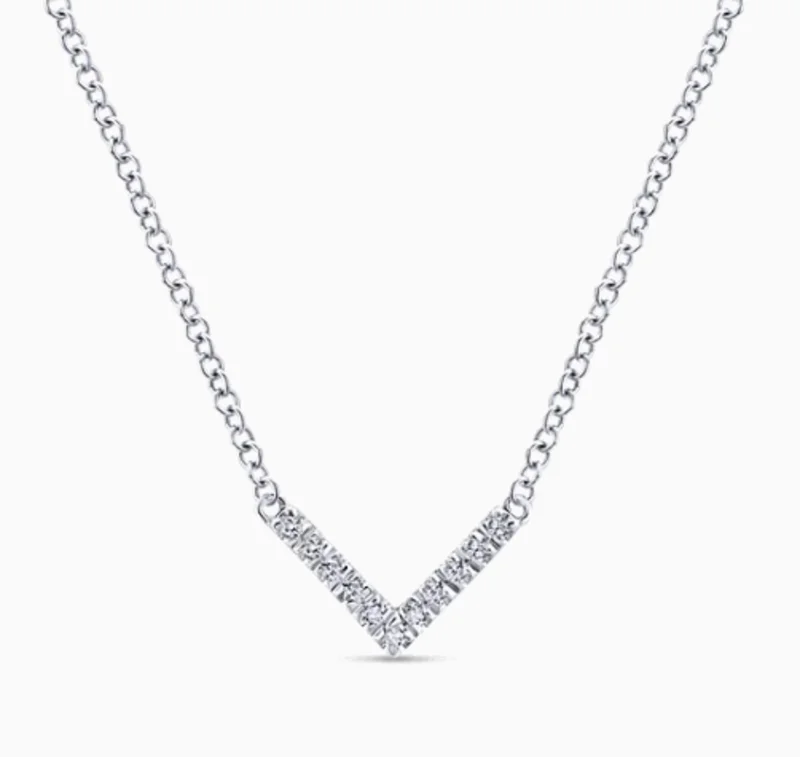 14KWG 0.06CTW BR DIA CHEVRON NECKLACE  SERIAL#S1969685 C-Y