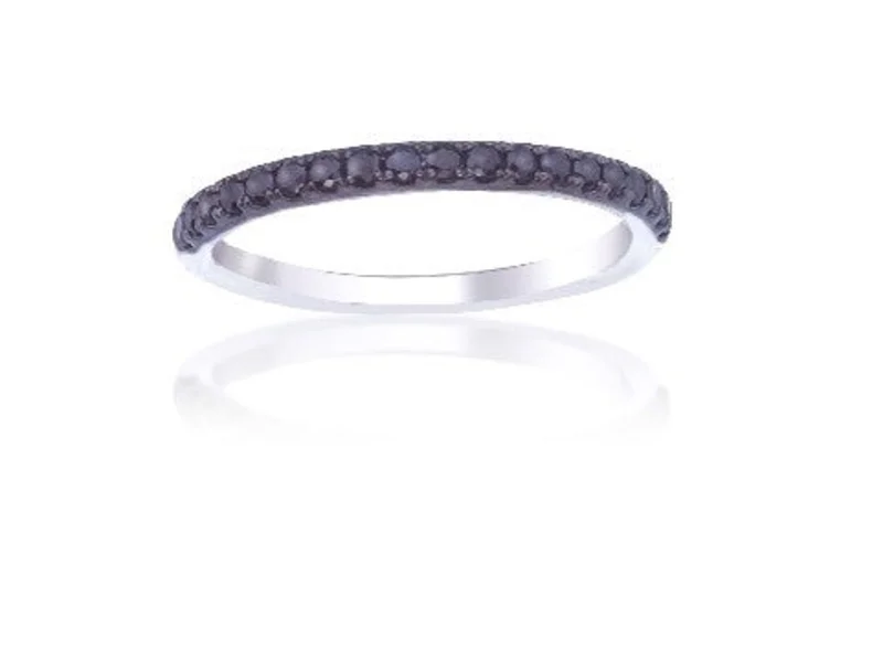14KWG 0.25CTW BR BLACK DIA SHARED PRONG WEDDING BAND SIZE 6