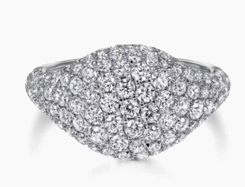 14KWG 1.55CTW BR DIA PAVE CLUSTER SIGNET RING SERIAL#S1624010