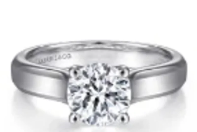 14KWG TRELLIS DESIGN SOL ENG RING. #S1074604HEAD SIZE 7.4 BR