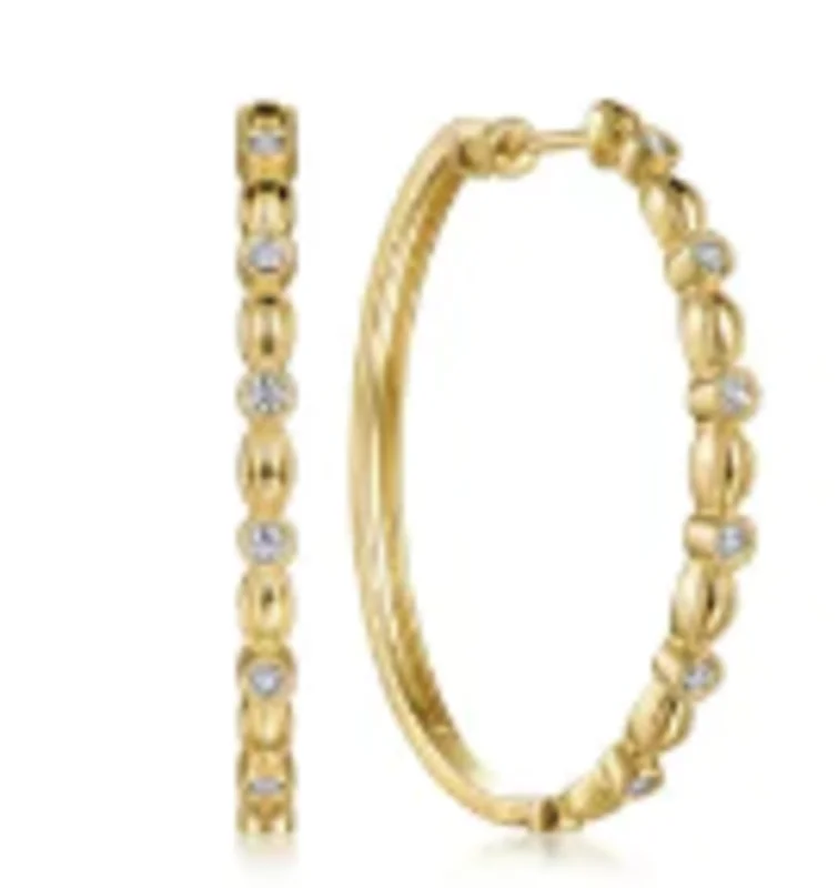 14KYG 0.41CTW BR DIA MILGRAIN STATION OVAL HOOP EARRINGS