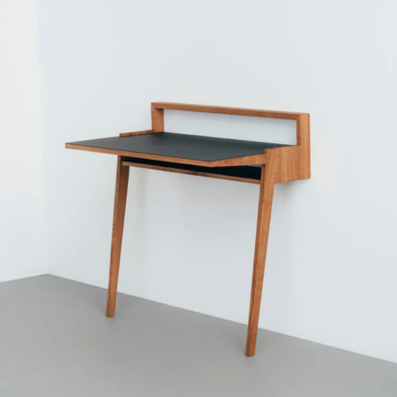 Bachmann Desk