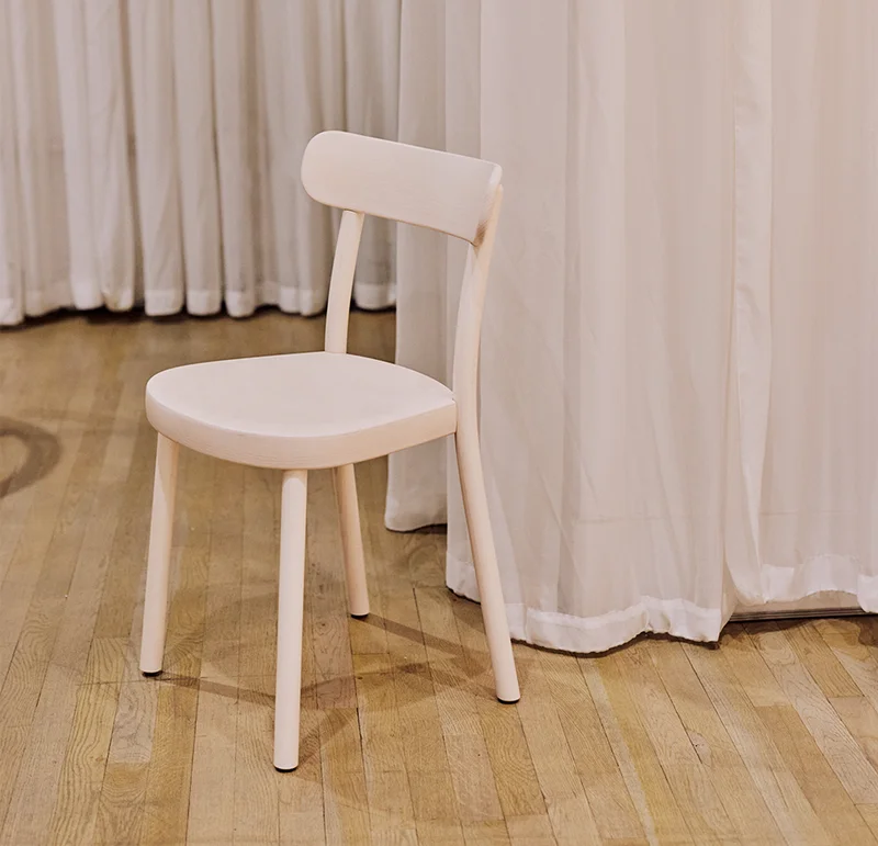 Chair La Zitta - INVENTORY White Powder