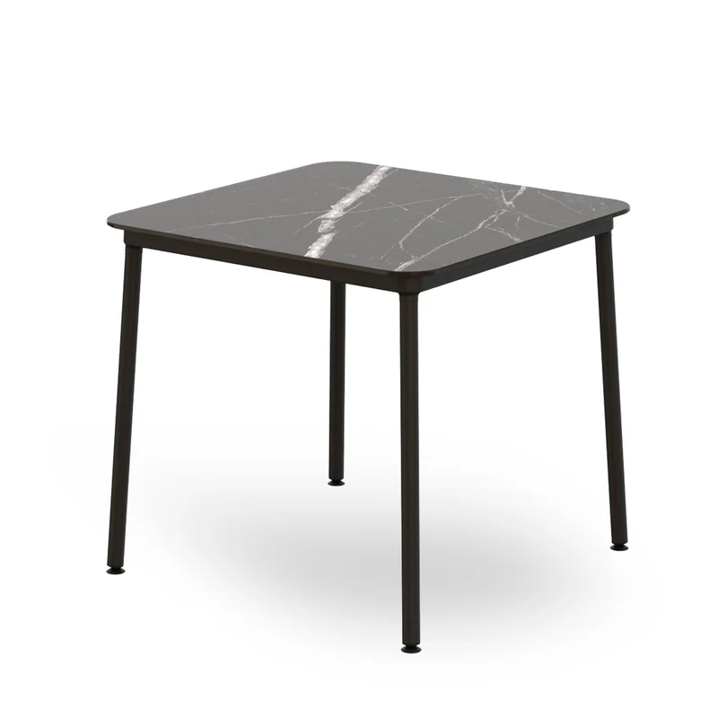 Hub Table