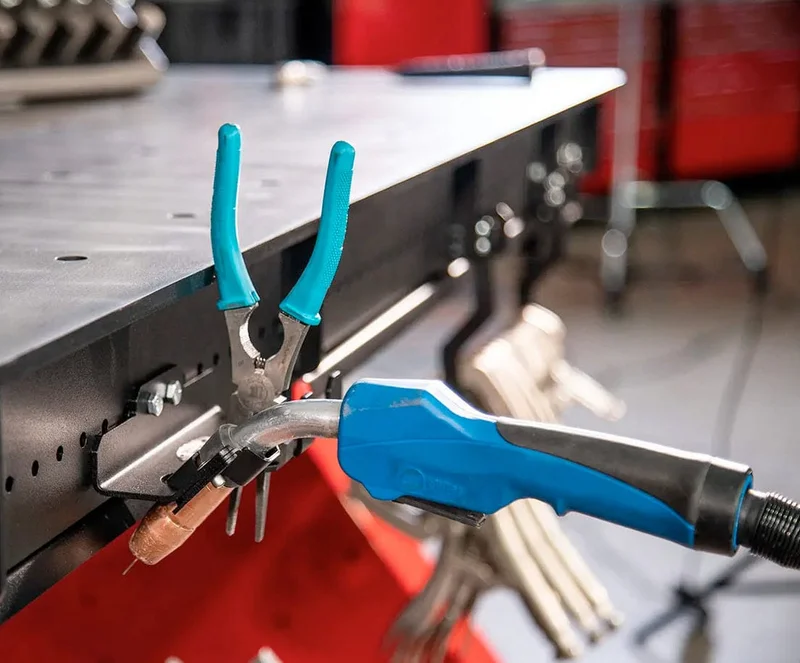 Inventive Powerlift Weld Table MIG/TIG Tableside Welding Plier Holder ITD21808