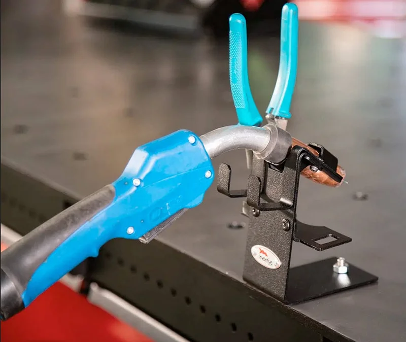 Inventive Powerlift Weld Table MIG/TIG Tabletop Welding Plier Holder ITD21866