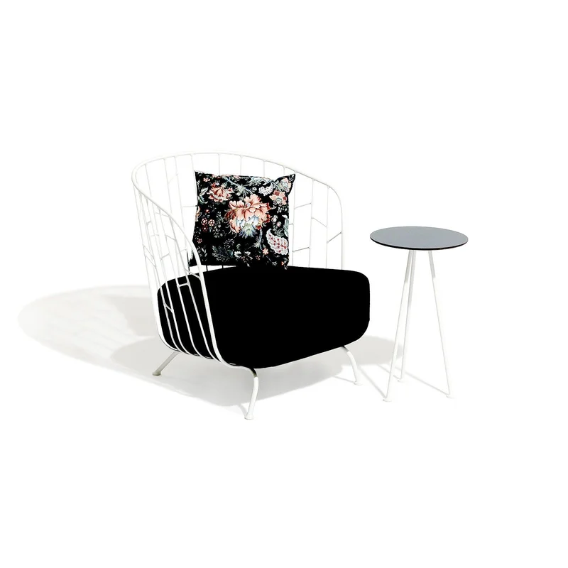 Maj Lounge Chair