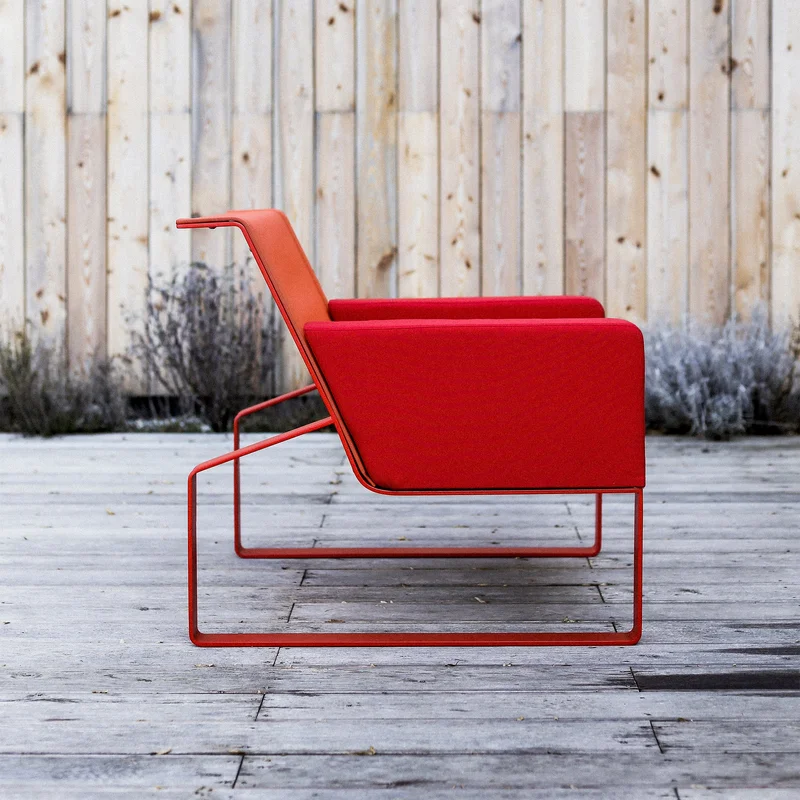 Moja Lounge Chair