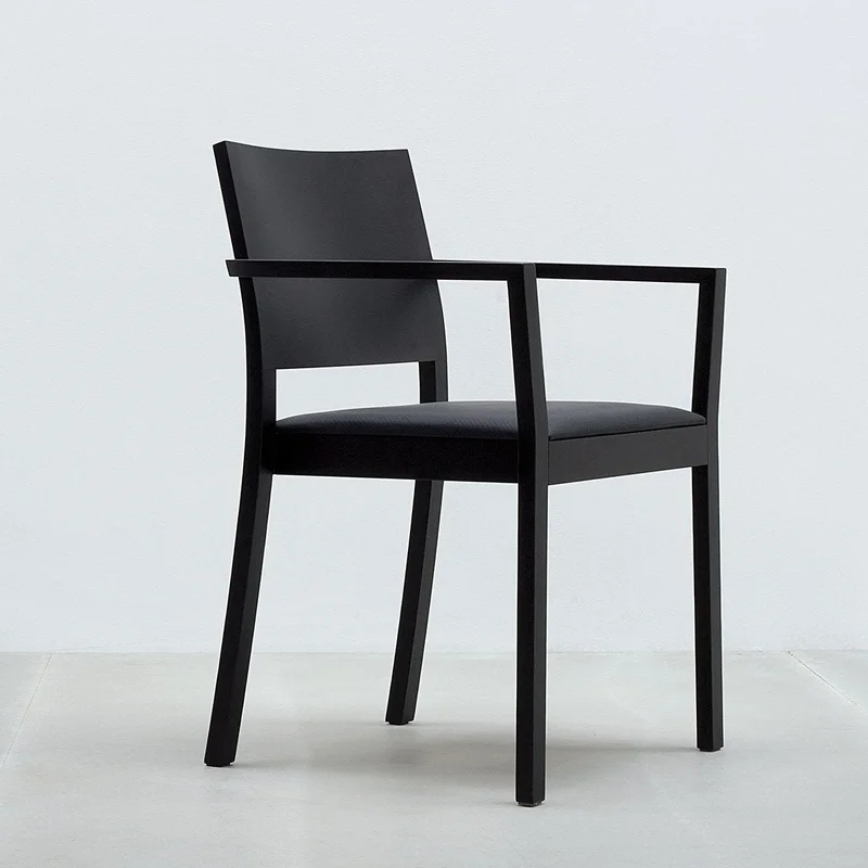 ST4N Armchair laquered